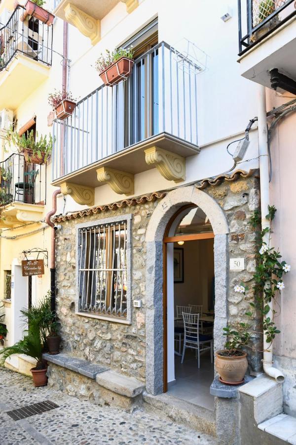 Signora Tita B&B Chianalea - Scilla Exterior photo